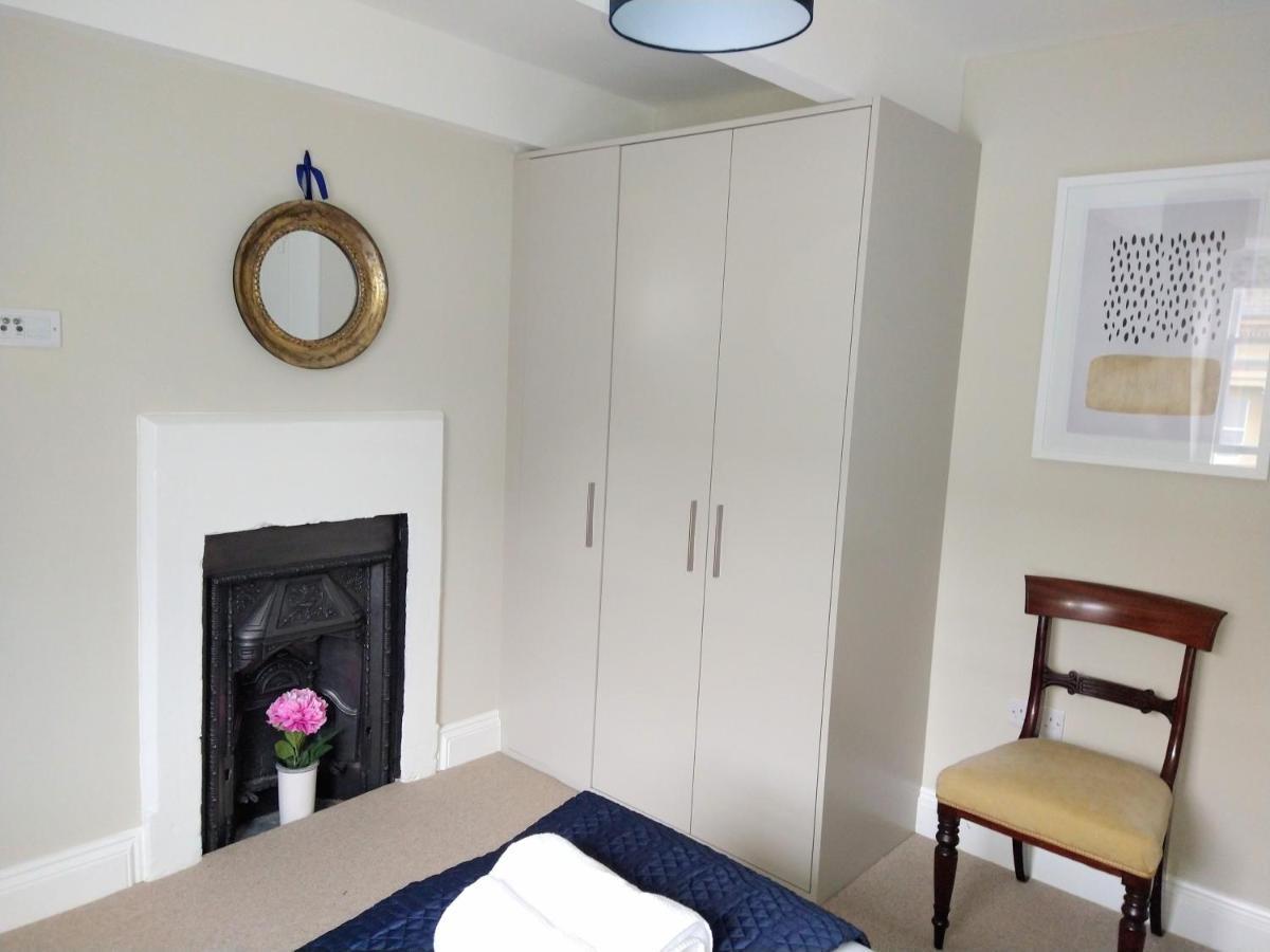 Stunning & Central Milsom Street Apartment Bath Exteriér fotografie
